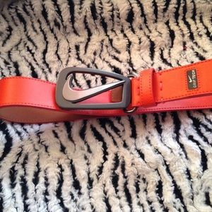 Nike Golf swoosh Leather Belt-40